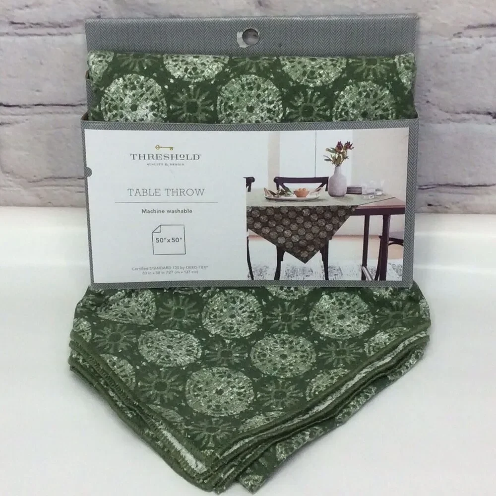 Threshold Tablecloth Throw Green Farmhouse Decor Country Chic 50”x50” Geometric